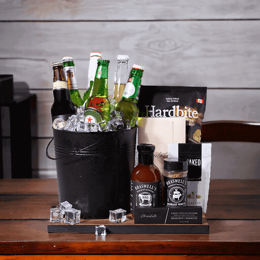 This gift set contains a variety of crisp cold ones with snacks and condiments to share with a friend and enjoy the good times.